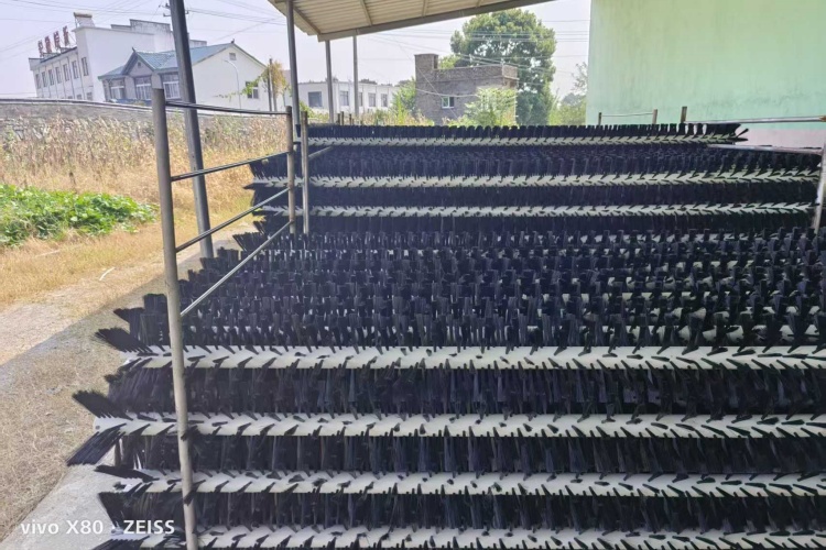 太阳能光伏清扫器毛刷辊